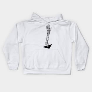 Skeleton Arm Looking For Your Neck Bones Horror Halloween Kids Hoodie